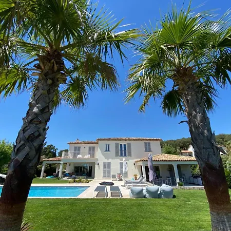Otel Les Cycas - Gri170 By Interhome 5*